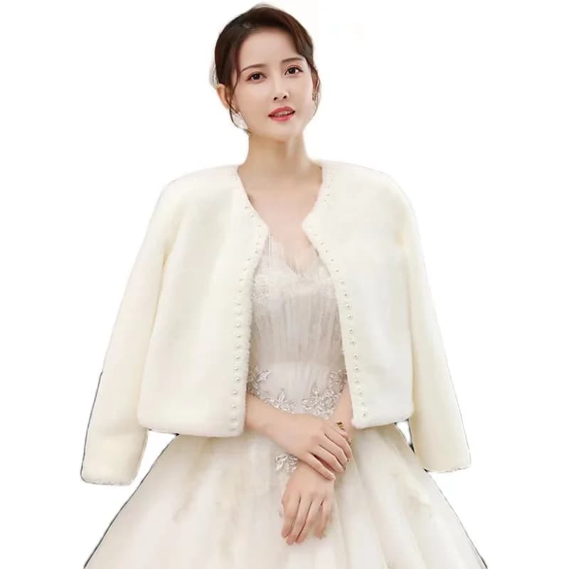 Winter Pearls Wedding Wraps Bolero Wedding Shawls Bridal Shrug Faux Fur Women Bridal Jacket Party Coat