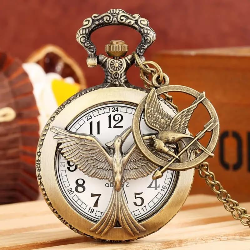 Hollow Big Bird Quartz Pocket Watch Bronze Birds Necklace Animal Cosplay Pendant Chain Souverirn Chain Watch with Bird Accessory