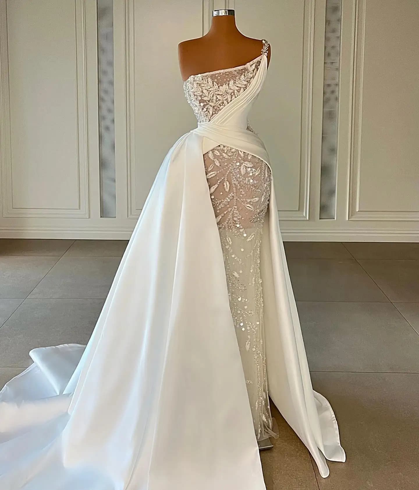 White Formal Prom Dress Lace Sequined Appliques One Strap Sweep Train Women Custom Made Evening Wedding Gowns Robes De Soirée