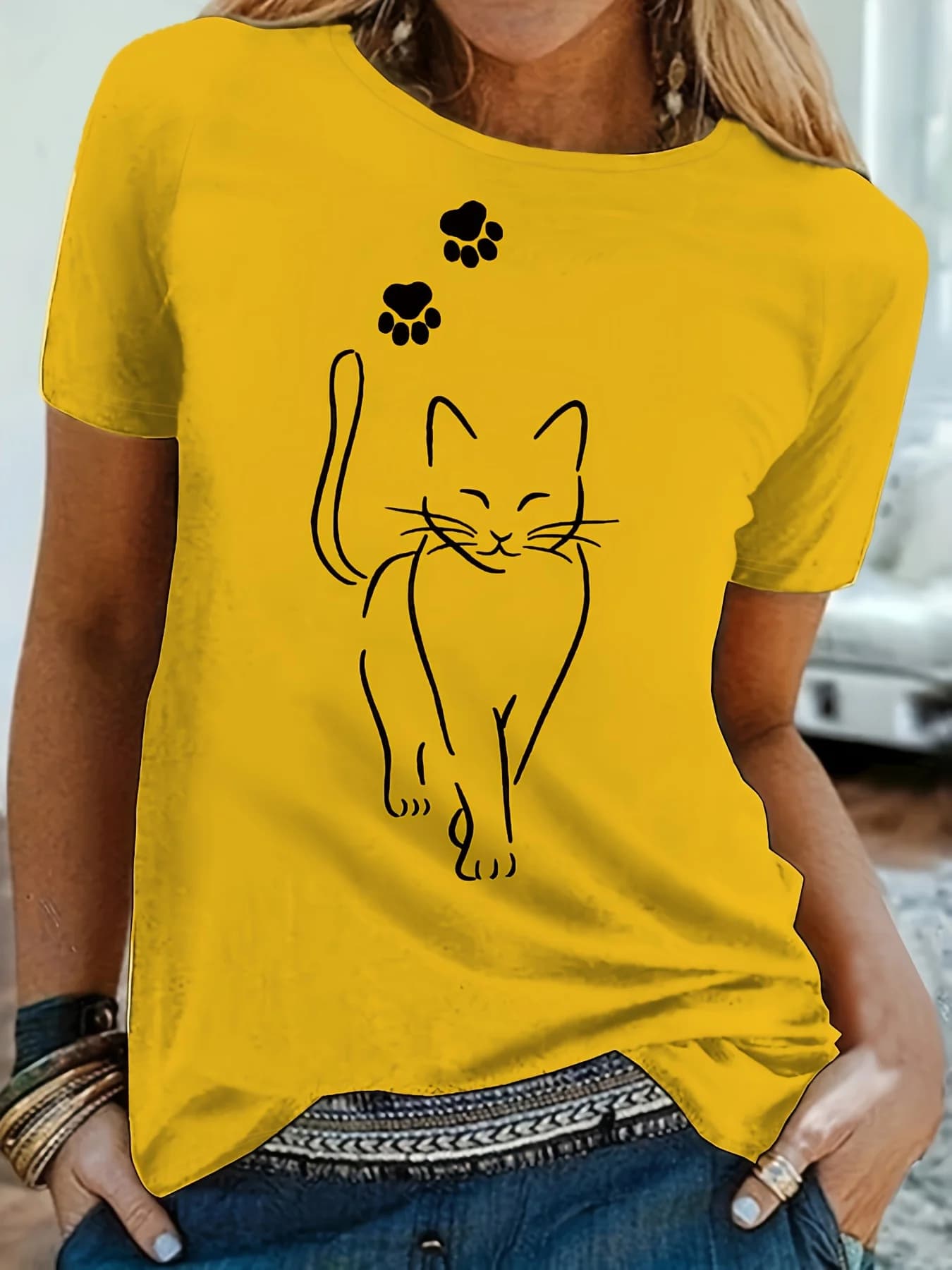 Plus Size Casual T-shirt, Women's Plus Cute Cat & Paw Print Short Sleeve Round Neck Medium Stretch T-shirt