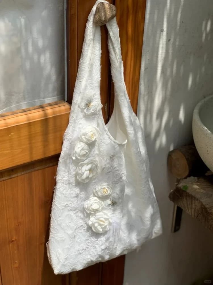 Sweet White Flower Butterfly Lace Casual Large Capacity Handbag Tote Bags Women Commute Shoulder Bag