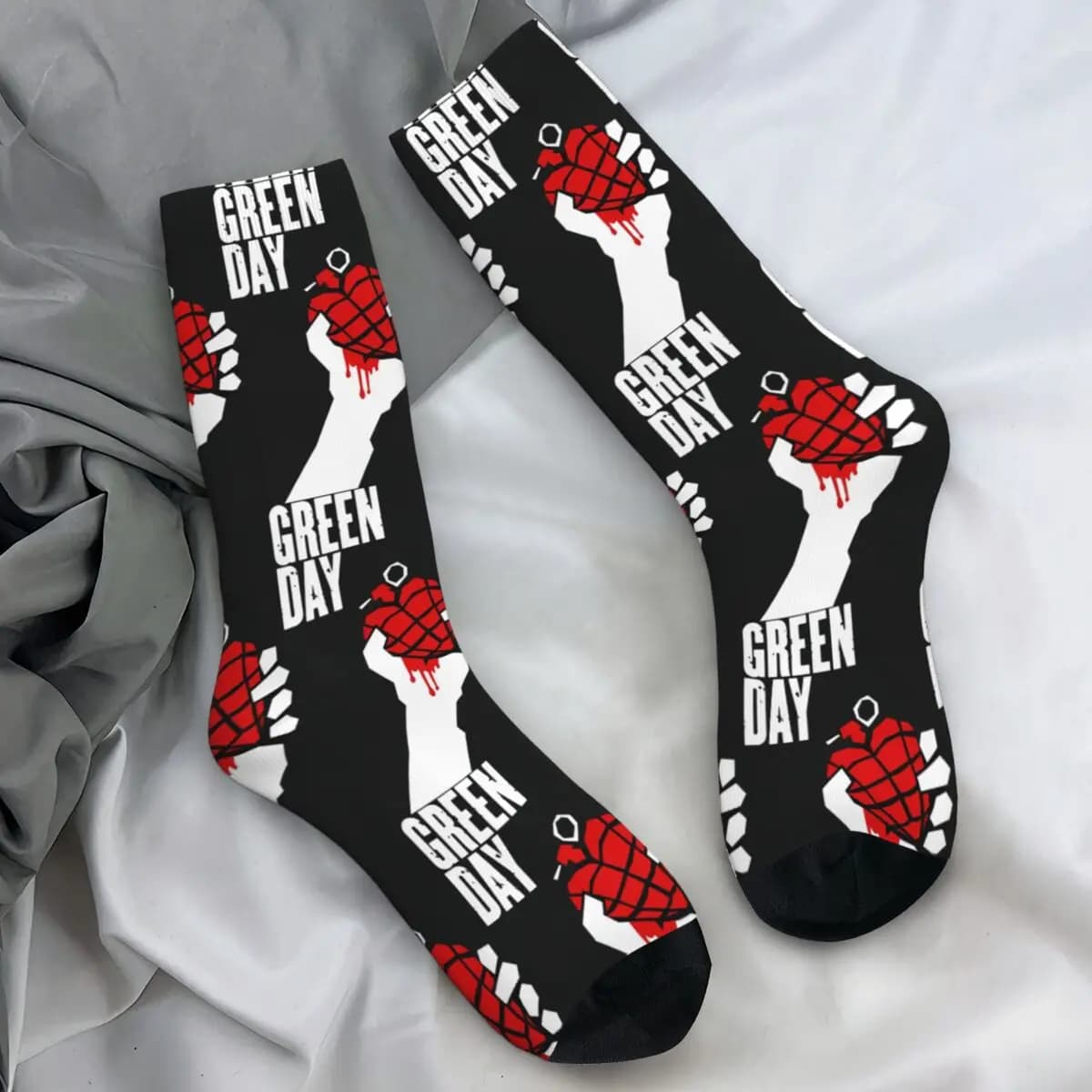 2024 Green Days Socks Drip American Kawaii Stockings Adults Men Medium Soft Outdoor Sports Socks Autumn Pattern Anti Skid Socks