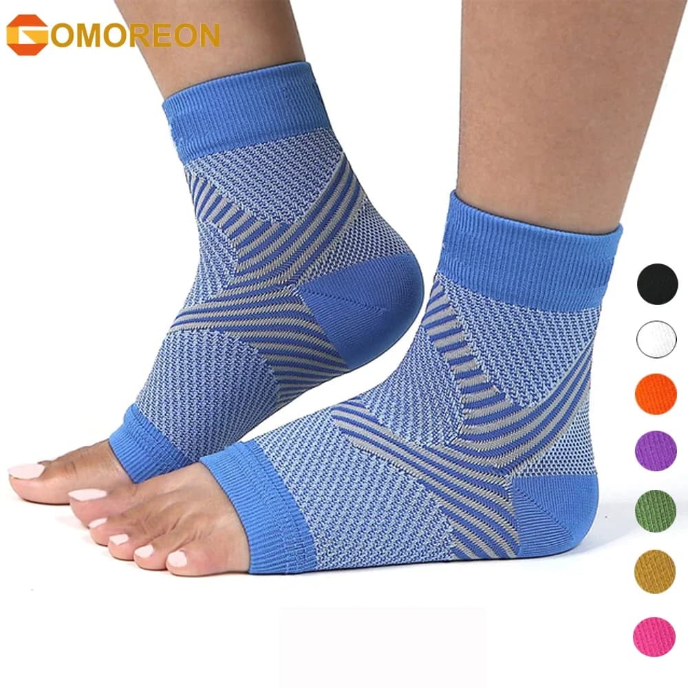 GOMOREON 1Pair Ankle Brace Plantar Fasciitis Socks Women Sock for Women Neuropathy Compression Ankle Socks Arch Support Socks