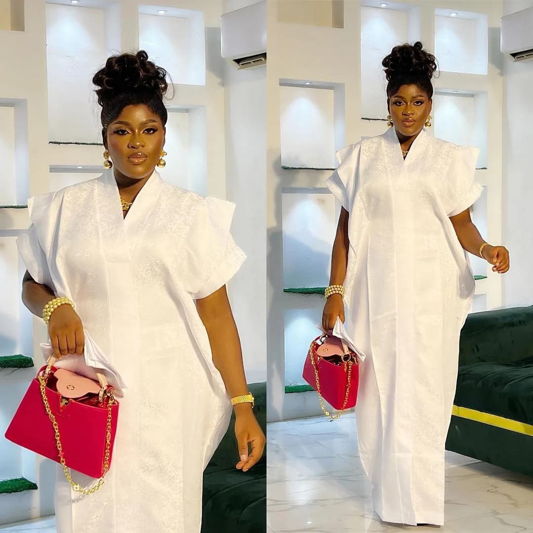 Abayas For Women Dubai Luxury 2025 African Muslim Fashion Dress Caftan Marocain Evening Party Dresses Boubou Robe Djellaba Femme