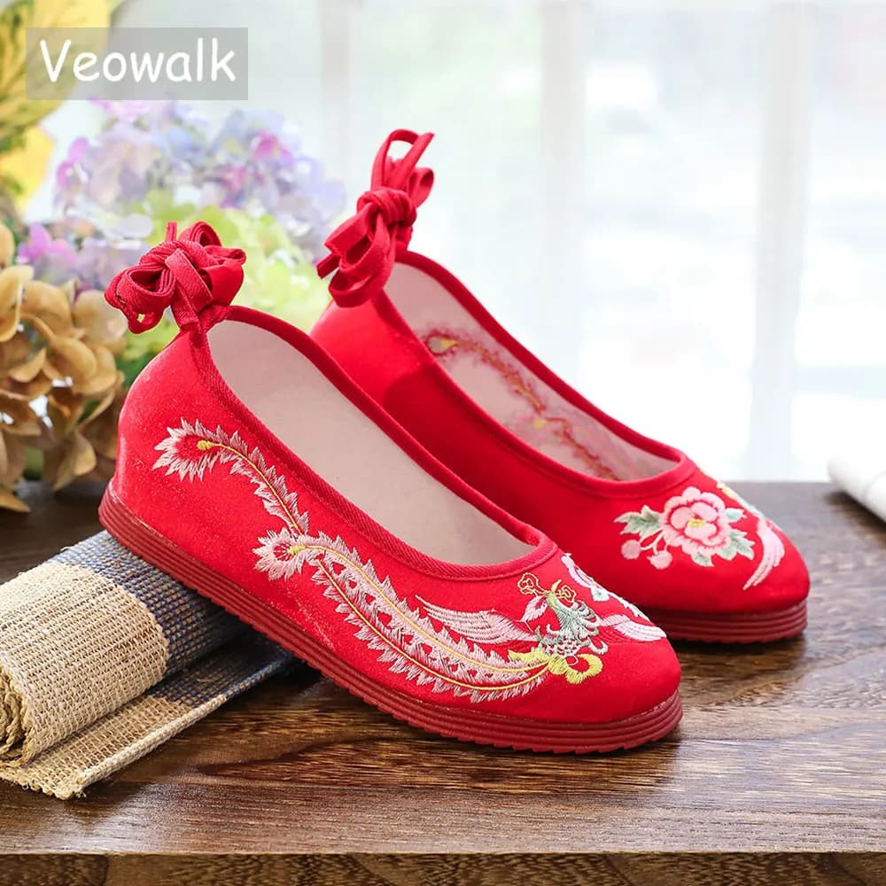 Veowalk VintageAnkle Strap Chinese Style Women Embroidered Red Wedding Shoes High End Elegant Ladies Comfortable Bridal Flat