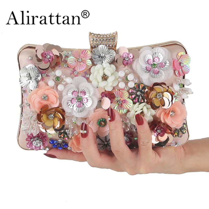 Alirattan 2025 New Evening Bag Embroidered Clutch Dress Bag Fashion Flower Wear Cheongsam Banquet Bag Pearl Bag Women