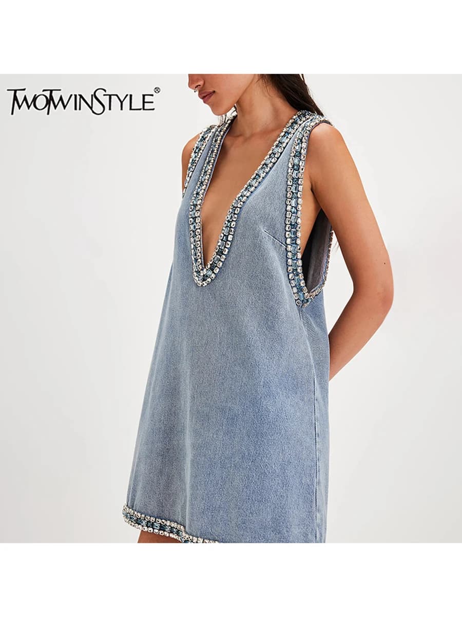 TWOTWINSTYLE Solid Pstchwork Diamonds Denim Dress For Women V Neck Sleeveless Pullover High Street Mini Dress Female Fashion New