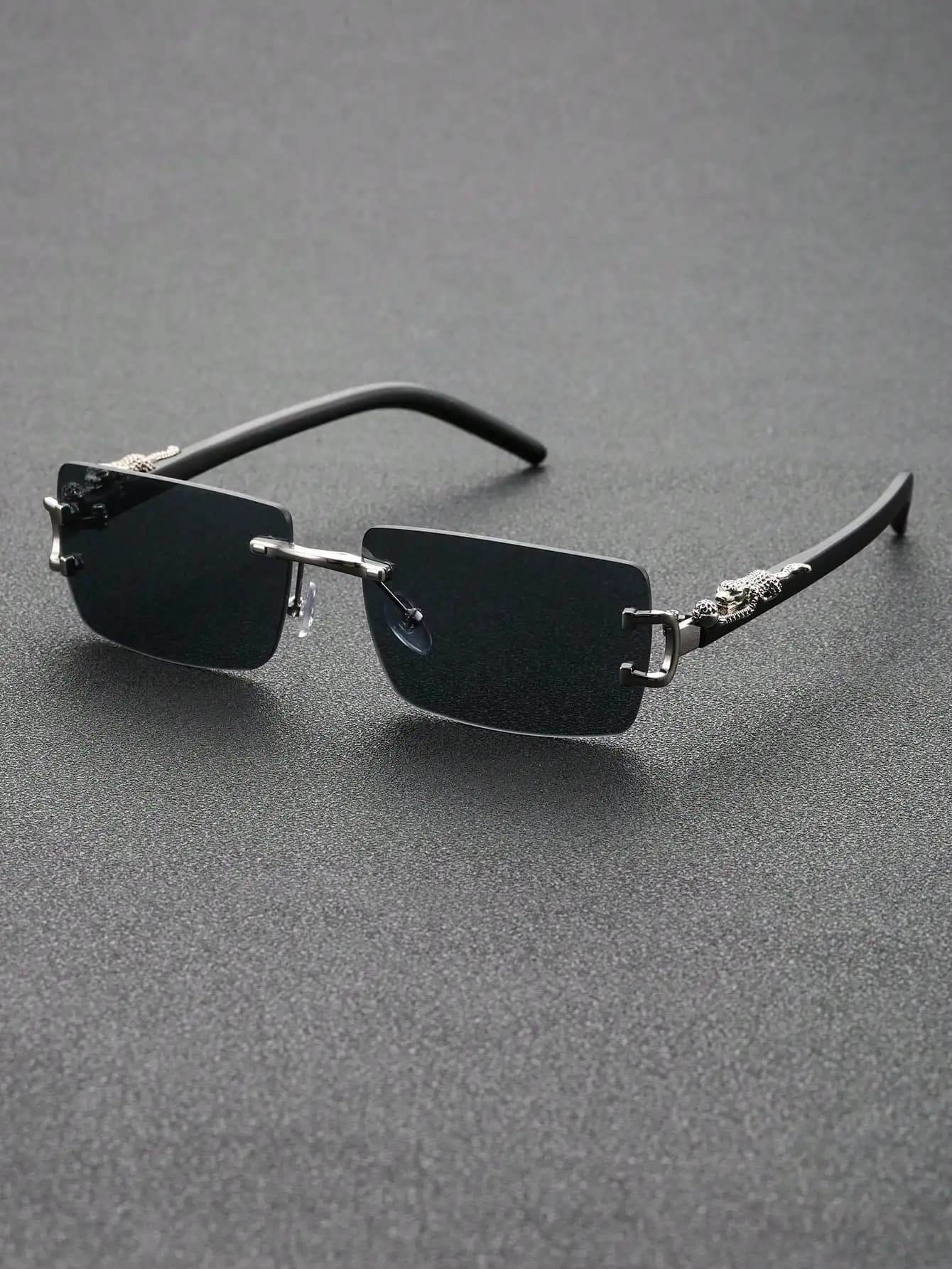 1/2 PCS Unisex Classic Square Frame Fashion Metal Sunglasses For Cool Outdoor Cycling Fishing Clothing Accessories