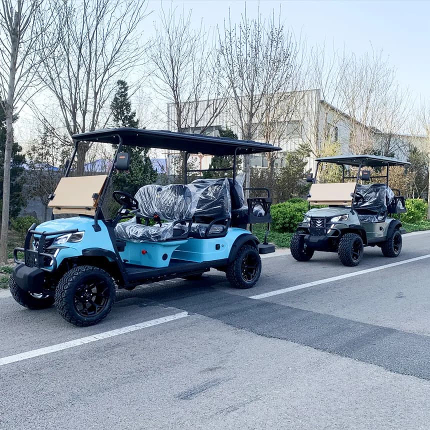 2024 Latest Factory Sales Largest 2/4/6-Seater Enclosed Electric Safety Golf Cart With Multi-Color Lights And Flashing Lights