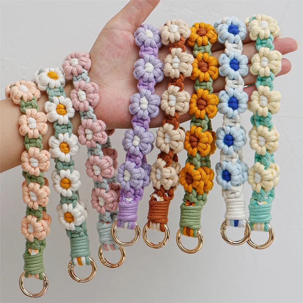 Bohemian Woven Daisy Mobile Phone Lanyard Hand-woven Flower Keychain Bag Pendant Creative Gift Key Chain Accessories