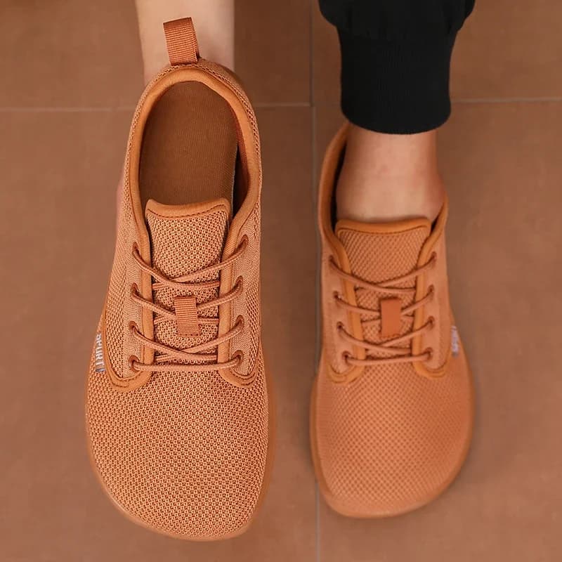 Wide Toe Men Shoes Breathable Knitted Mesh Comfortable Barefoot Shoes Casual Versatile Soft Sole Wide Last Shoes Walking Shoes