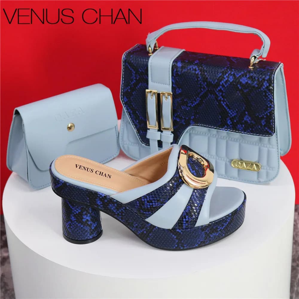 2024 Nigerian Style Rhinestone Medium Heeled Sandals for Women Fashion Wedding Party Sky Blue Color Shoes And Bags Set