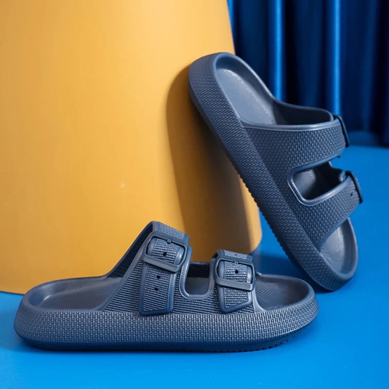 Adjustable Buckle Slippers for Men Summer 2023 Thick Bottom Non-Slip Platform Sandals Man Comfortable Soft Sole Beach Shoes Male