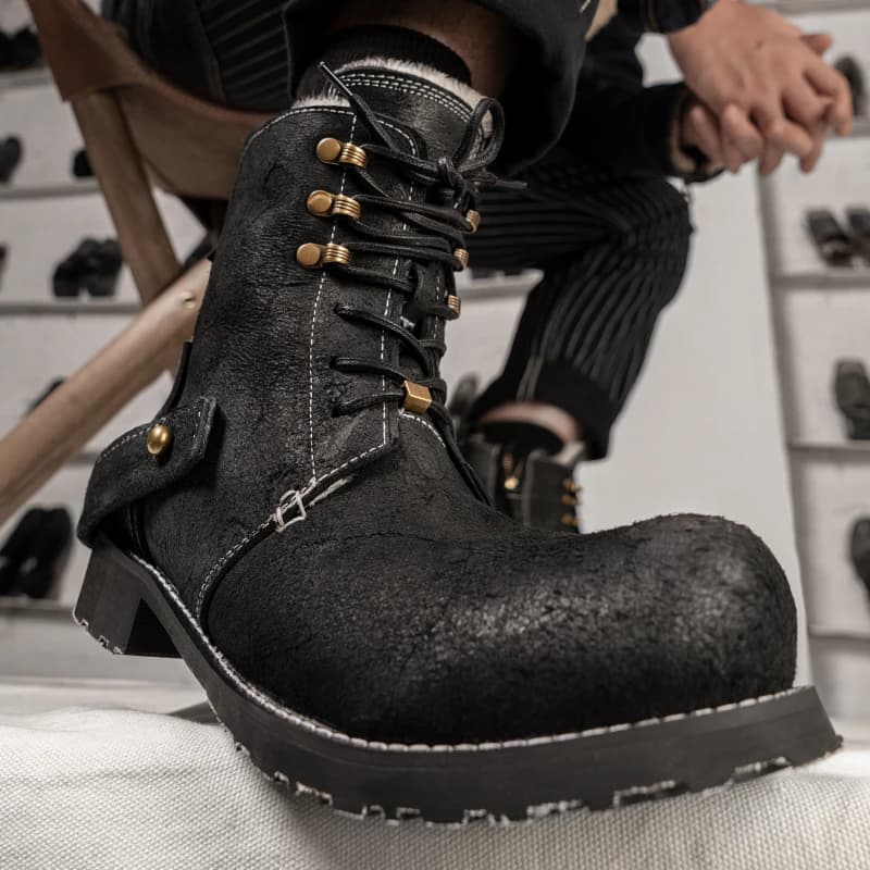 Dark Avant-Garde Punk Style Customized Winter Warm Fleece-Lined Leather Shoes Middle High Top Retro Couple Snow Boots