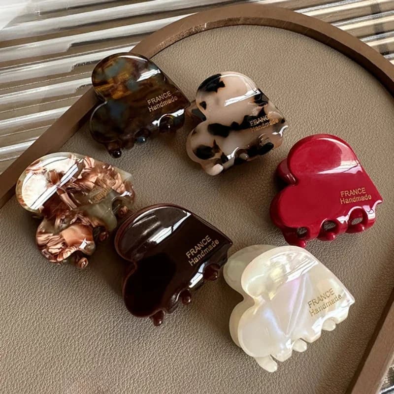 3.5cm Small Hairclaw Acetate Hair Crabs for Girls Cute Heart Shaped Hairclips Women Hair Accessories Hair Pins and Clips