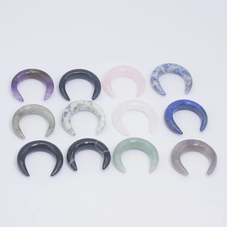 Natural Stone Crystal Crescent Moon Shape Horn For Jewelry Ornament DIY Pendant Necklace Making Handmade Bracelet Accessories