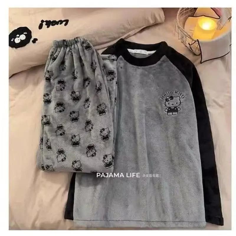 Hello Kittys Y2K Pajamas Women Winter Flannel Cartoon Sleepwear Casual Loose Home Suit Outside Ladies Homewear Thickened Warmth