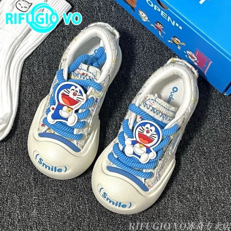Doraemon Co-branded Canvas Shoes, Casual Round Toe, Heightened Platform Board Shoes, and Big-toe Shoes