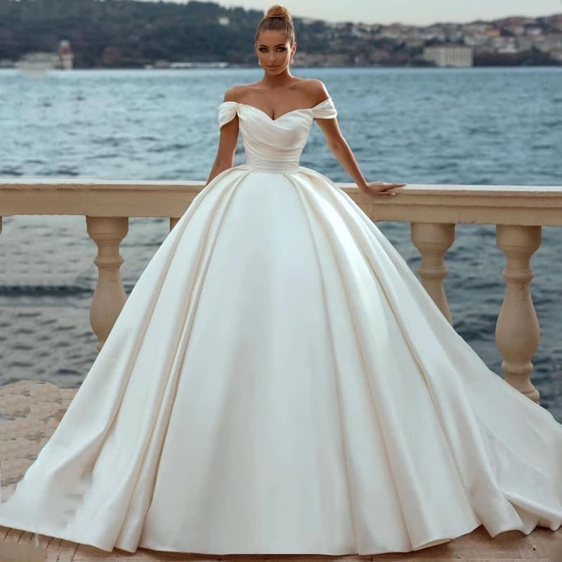 Elegant White Wedding Dresses 2023 Off Shoulder Sweep Train Bride Dress Lace Up Back Satin Wedding Evening Gown Vestido De Novia