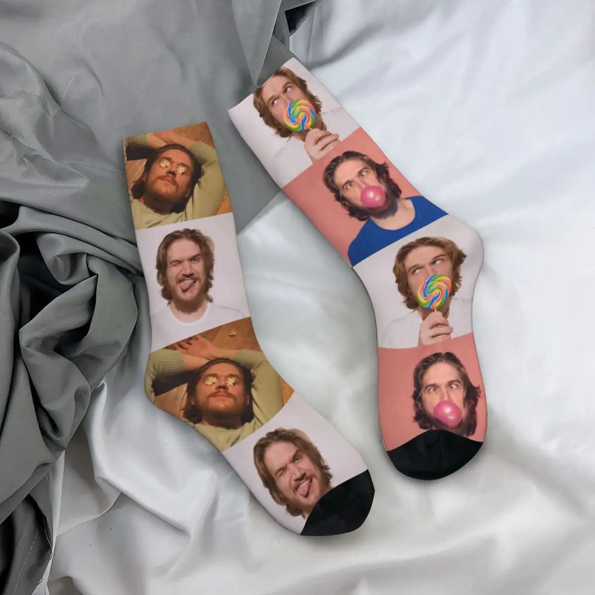 Bo Burnham Stockings Look Whos Inside Again Custom Elegant Socks Winter Anti-Slip Socks Ladies Running Sports Warm Soft Socks