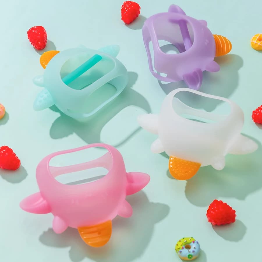 1PC Silicone Teether Toy For Baby Cartoon Animal Shape Baby Toys Nursing Baby Stuff Dental Care Baby Items Soft Baby Accessories