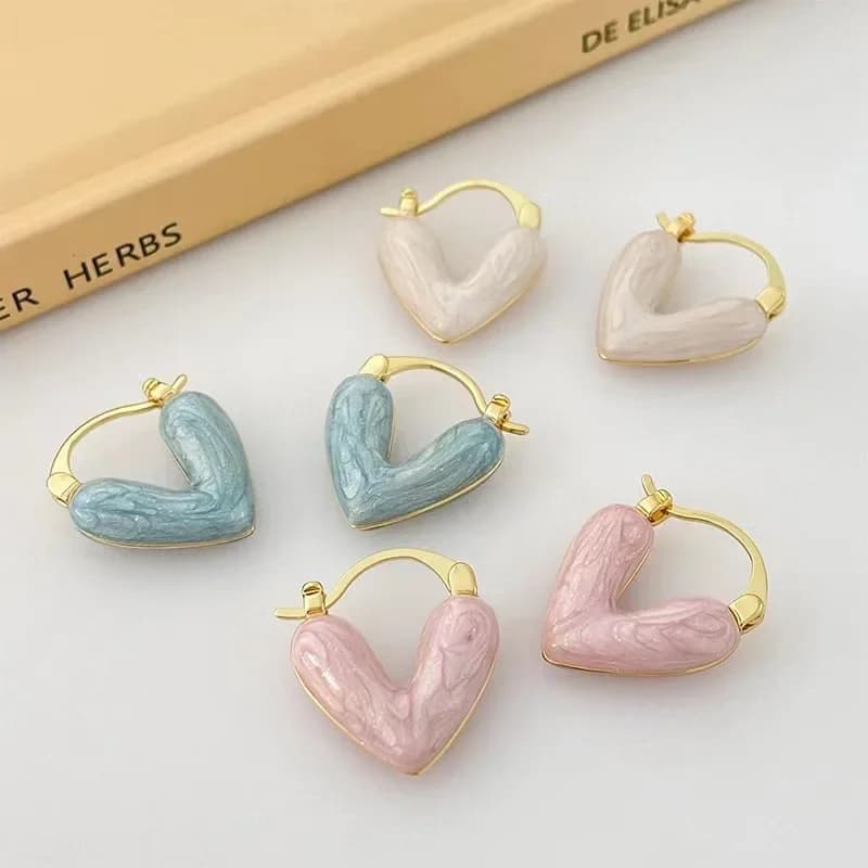 Heart Ear Buckle Geometry Enamel Glaze Pink White Blue Color Pendant Earrings for Women Temperament European Girl Jewelry