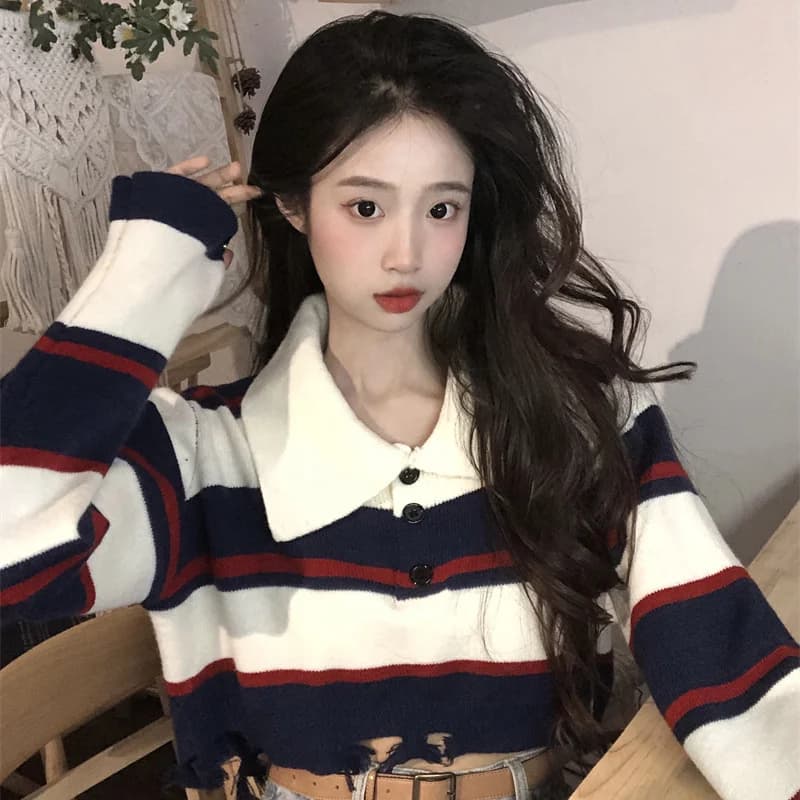Retro Striped Knitted Sweater Women's Spicy Girl Short Top Design Sense Niche College Style Sweater