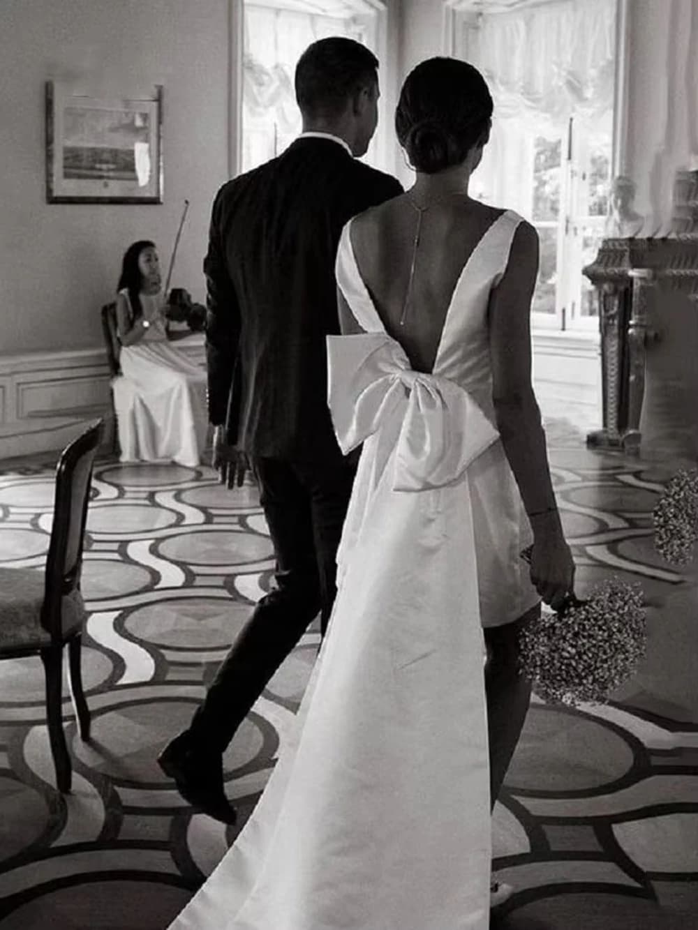 Summer Satin V Neck Wedding Dresses Simple Backless With Big Bow Sashes Bridal Gowns Beach Formal Evening Party Vestido De Novia