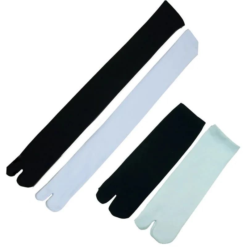 Anime Cosplay Flip Flop Sandal Socks Gintama / Bleach Cartoon Two Foot Finger Socks For Halloween Clogs Japan Geta Stockings