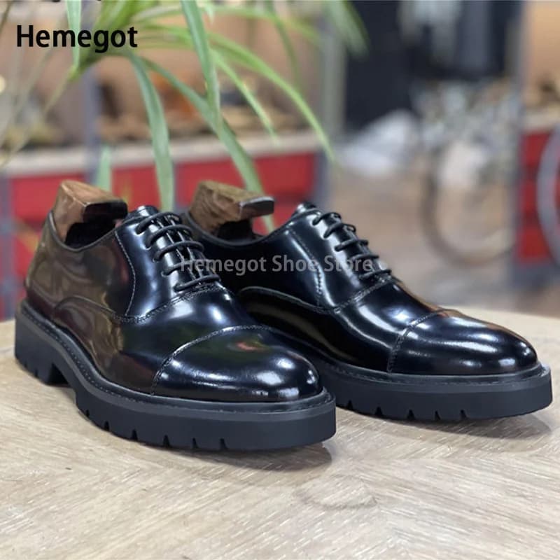 Men's Casual Leather Shoes High Quality Thick Sole Lace-Up Business Dress Shoes Black Leather Wedding Groom Shoes