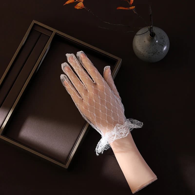 White mesh fingered short bridal gloves, sexy transparent wrist length Wedding gloves, suitable for women's wedding accessories