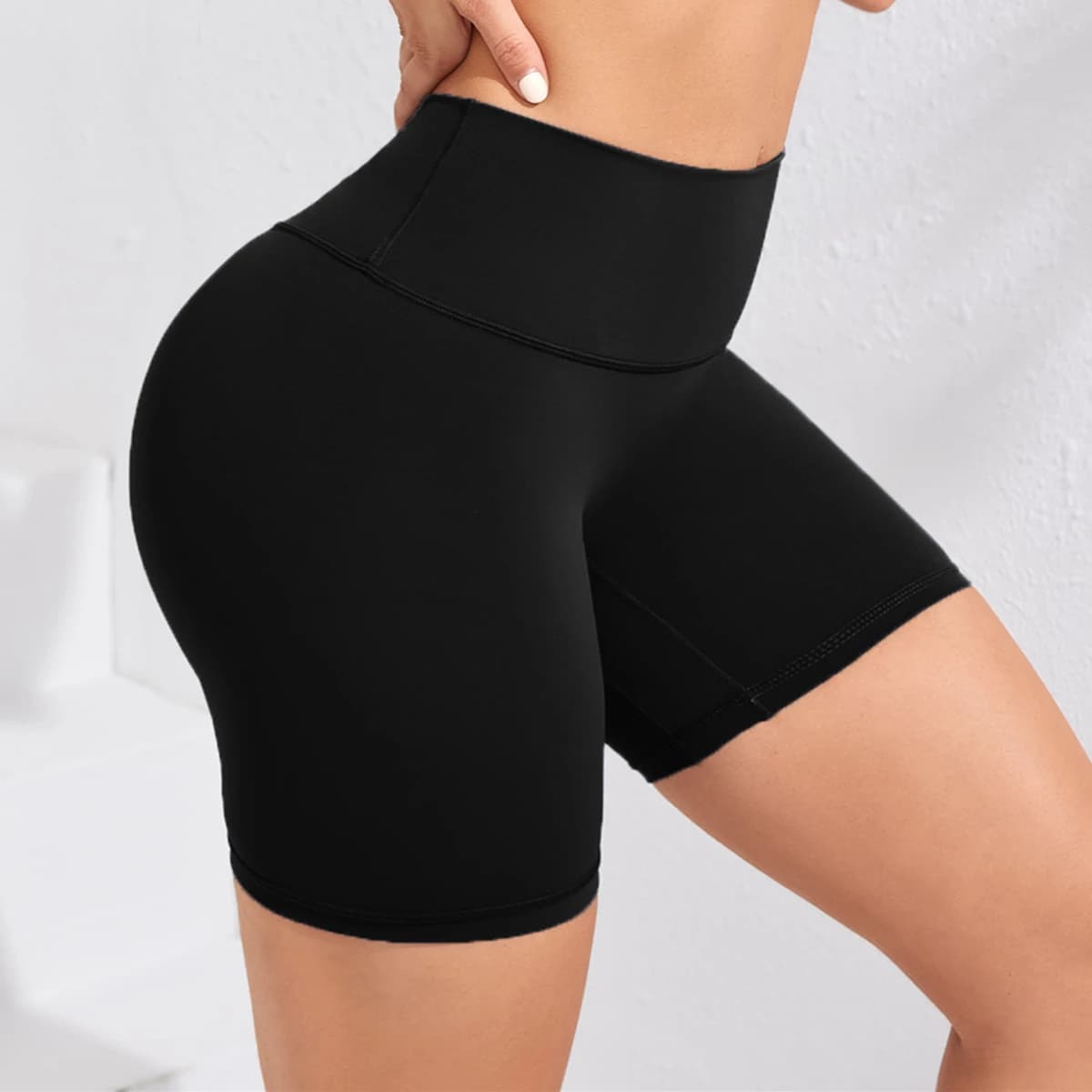 Women Sports Short Yoga Shorts High Waist Breathable Soft Fitness Tight Women Yoga Legging Shorts Cycling Athletic Gym Shorts