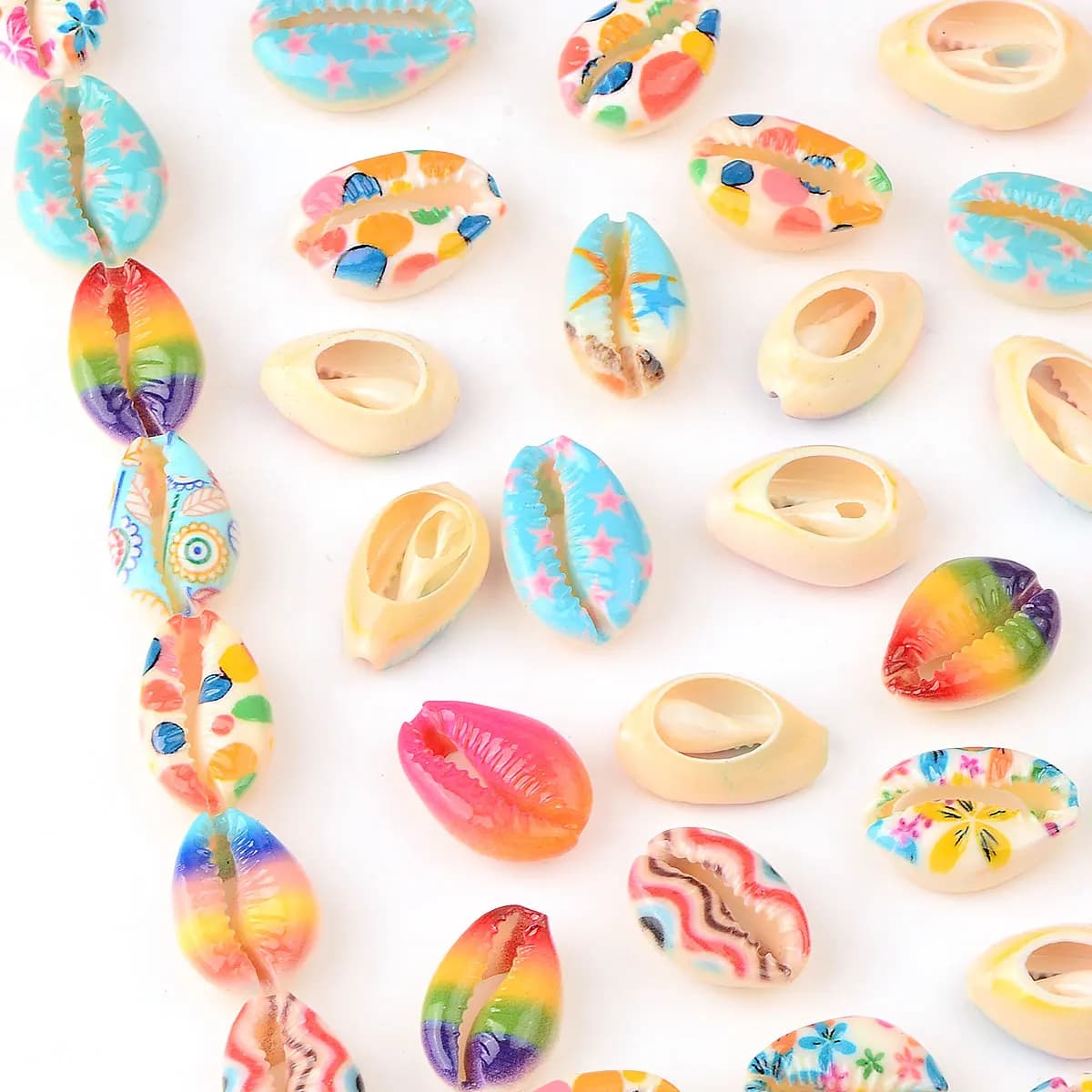 30pcs 1.6cm~1.8cm Random Color Mix Different Shape Different Size Painted Print Shell Beads For Jewelry Making DIY Accessories