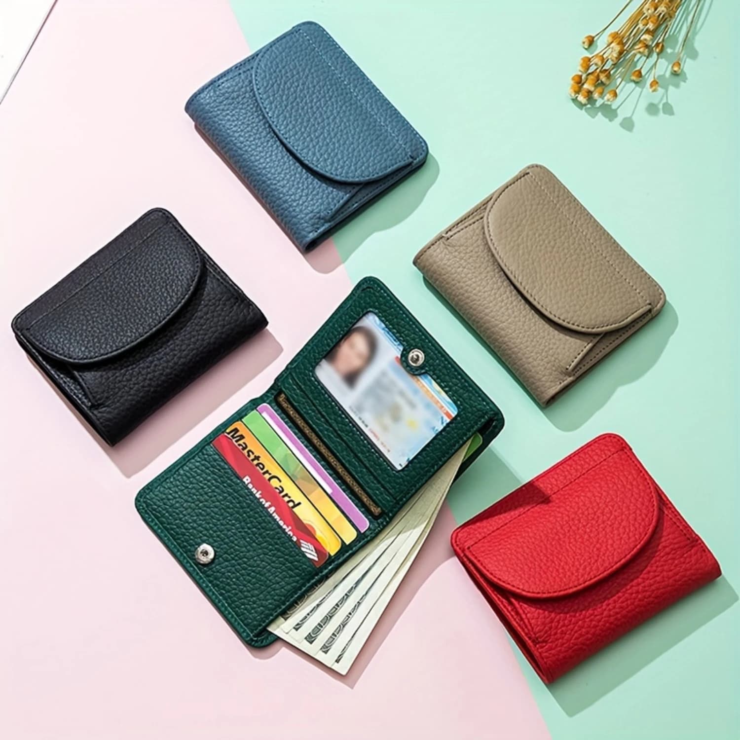 Women's Genuine Leather Bifold Wallet with Coin Purse and Credit Card Holder - Stylish and Practical Accessory for Everyday Use