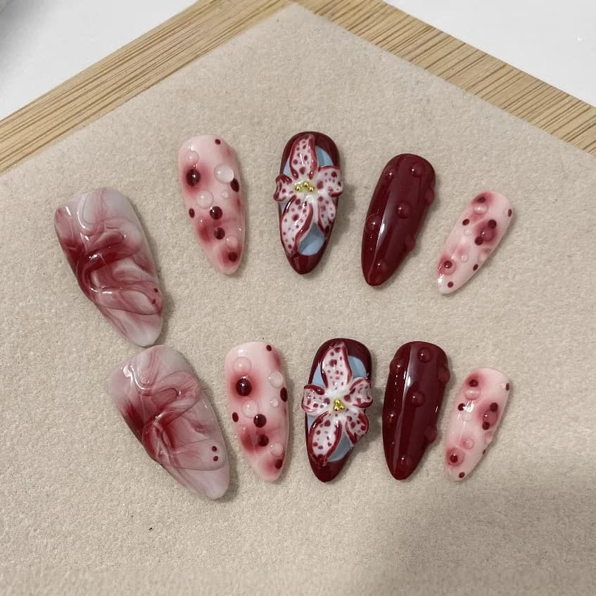 Handmade Press on Nails with 3D Carving Devil Flower Design Fake Nail Tips Wearable Full Cover European Almond False Nail Tips