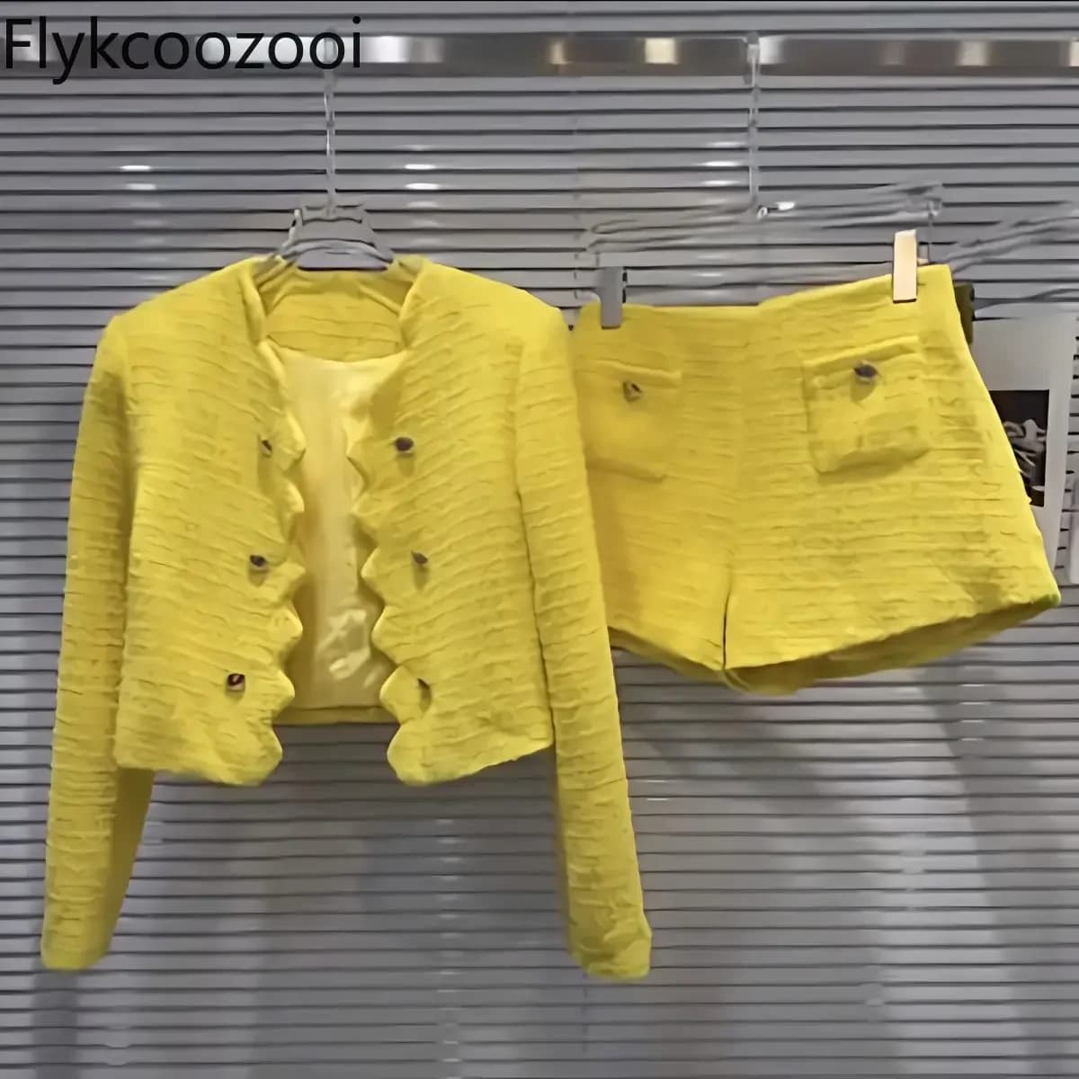 Rose Gold 2024 Fall New Elegant Brushed Tweed Wavy Short Coat Shorts Suit for Women 2 Piece Sets Womens Outfits