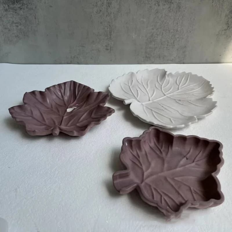 Leaf Shaped Tray Silicone Molds DIY Jewelry Storage Plate Dish Plaster Concrete Epoxy Resin Molds Handmade Leaf Tray Mold
