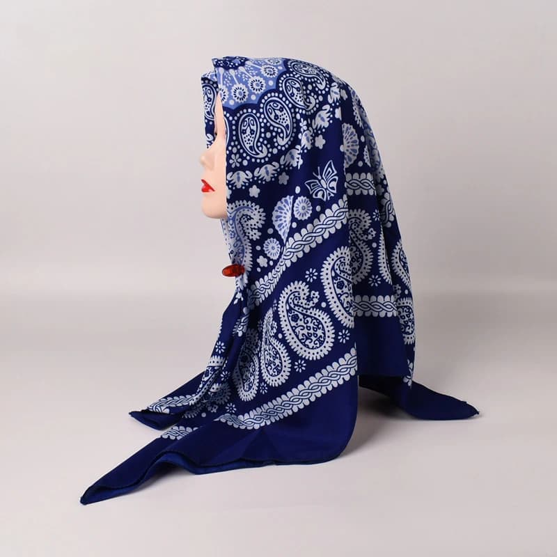 Neckerchief Shawl Wraps Print Silk Satin Scarf Square Head Scarf Women Muslim Hijab Elegant Headband Bandana Foulard