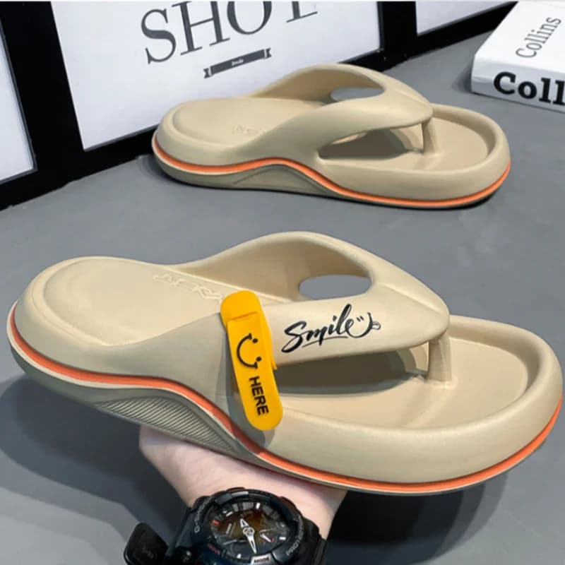 Fashion Men Slippers Flip Flops Indoor Outdoor Beach Sandals Super Soft Bottom Slides Non-slip Trend Men Slippers Flip Flops