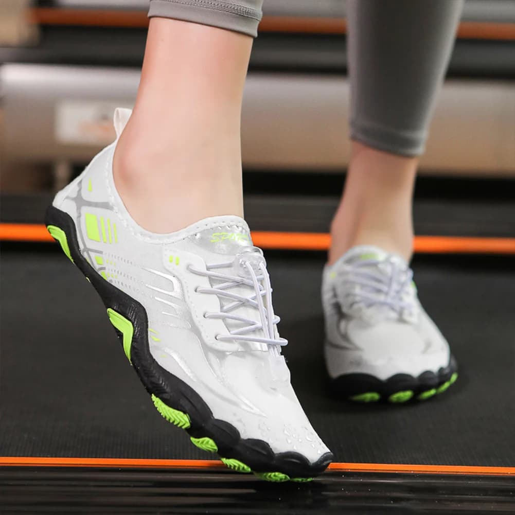 Water Shoes Lightweight Aqua Shoes Quick Dry Barefoot Beach Shoes Non-slip Ergonomic Wading Shoes Breathable for Water Sports