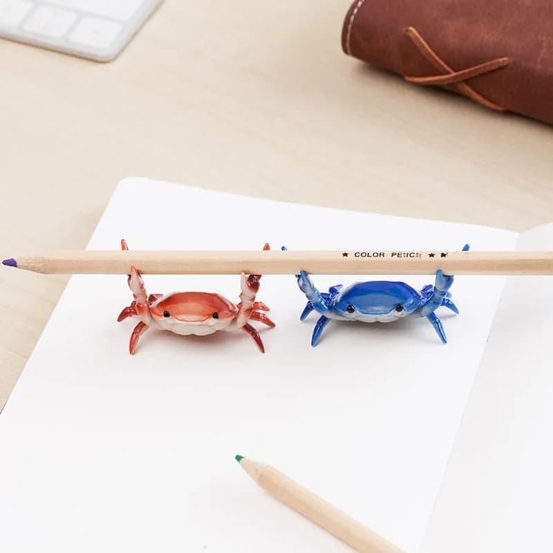 Creative Design Of Pen Holder, Weightlifting Crab Pen Holder, Item Placement, Pen Holding Bracket, Ornament Model