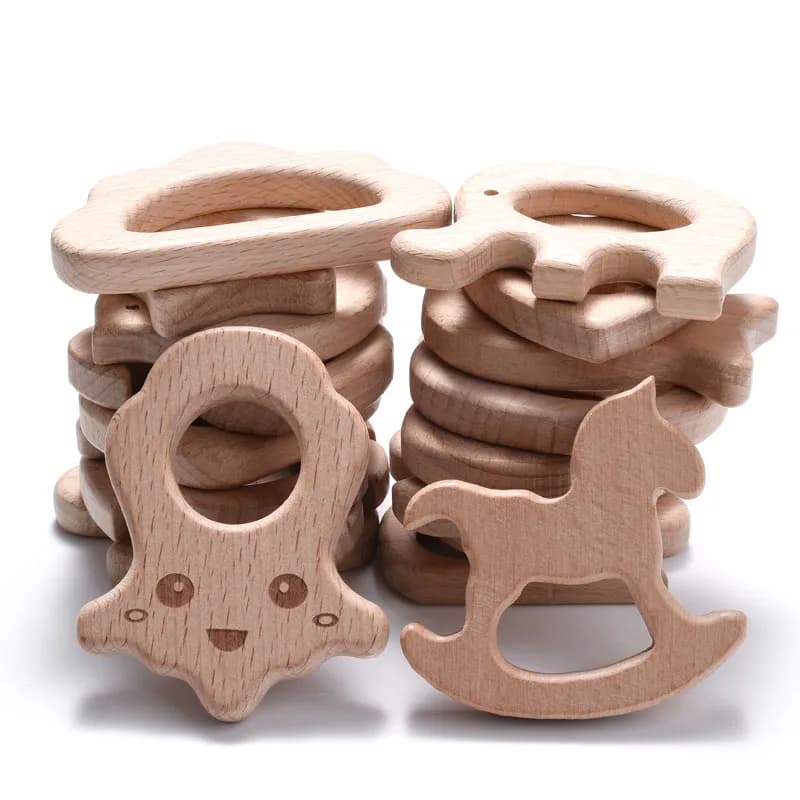 5Pcs/Lot Food Grade Wooden Teether Toys Animal Shape Wood Necklace Pendant for Baby DIY Wooden Teething Chew Toys