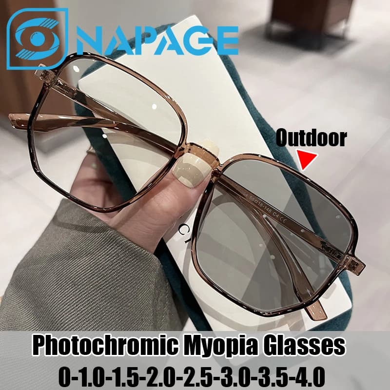 2 in 1 Photochromic Sunglasses with Diopter Intelligent Outdoor Anti-UV Eyeglasses for Women Men Trendy Myopia Glasses 0-1.0-1.5