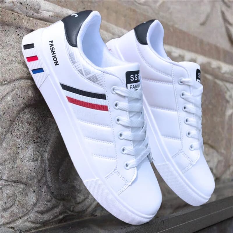 Spring new shoes men's Korean version trendy fashion white shoes versatile casual sports shoes