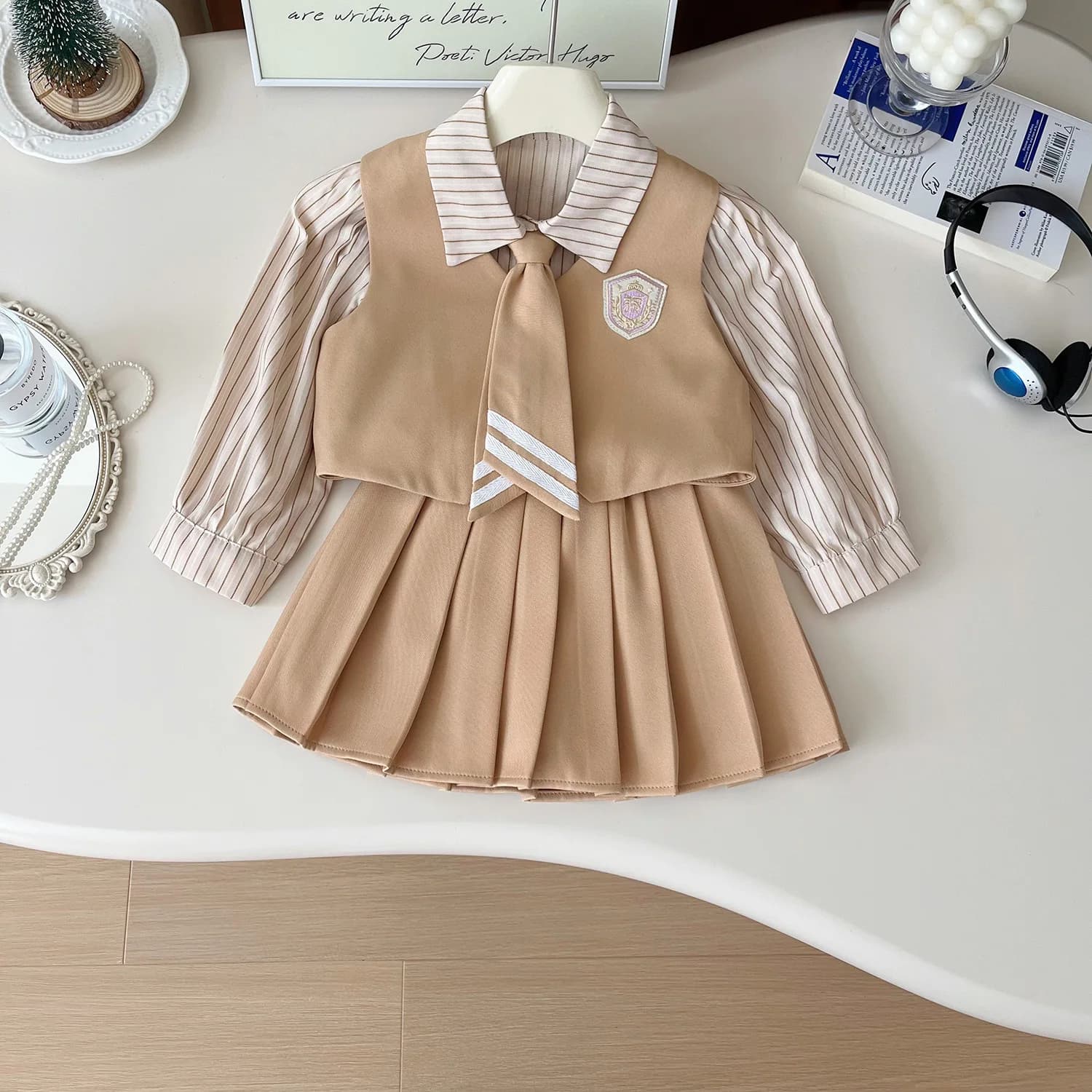 Childrens Clothing Set 2024 Autumn New Vest Shirt Short Skirt Cute and Gentle Versatile Simple Three Piece Set