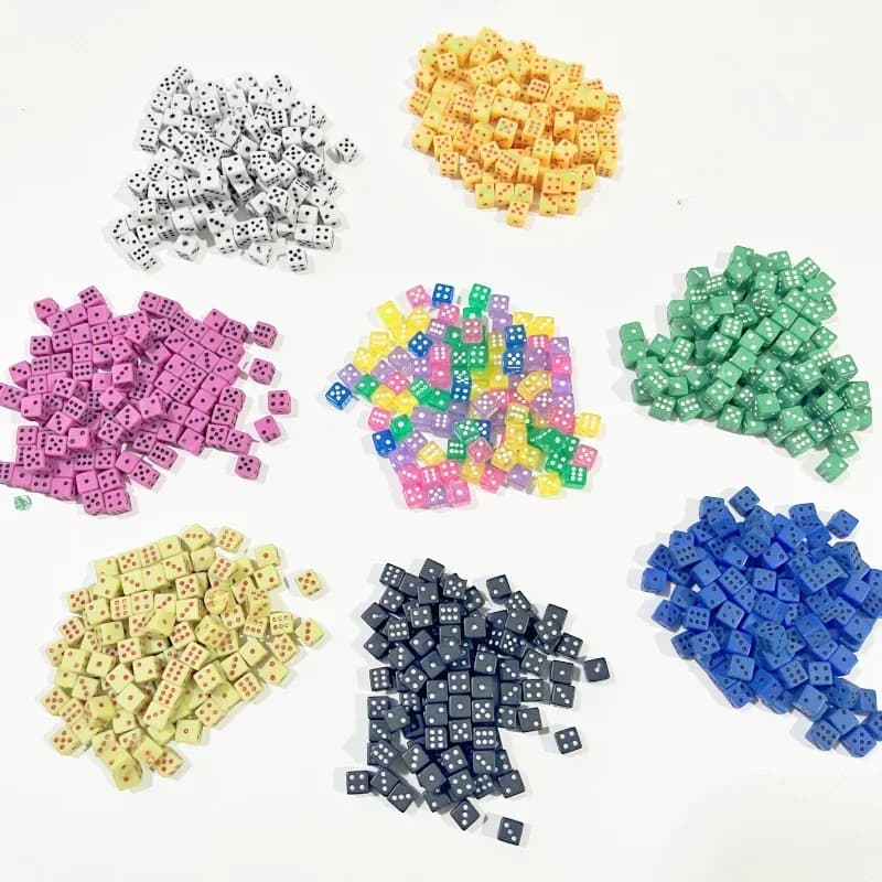 200Pcs 12colors 5*5*5mm Solid Clear Transparent Mini D6 Acrylic Right Angle Point Dice Six Sided Cube For Board Game accessories