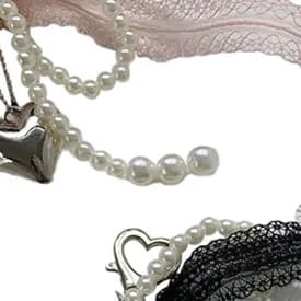 2024 New Sweet Pearl Bow Keychain Heart Lace Pendant Car Keychain Korean Y2K Beauty Girl Bag Pendant Accessory Gift