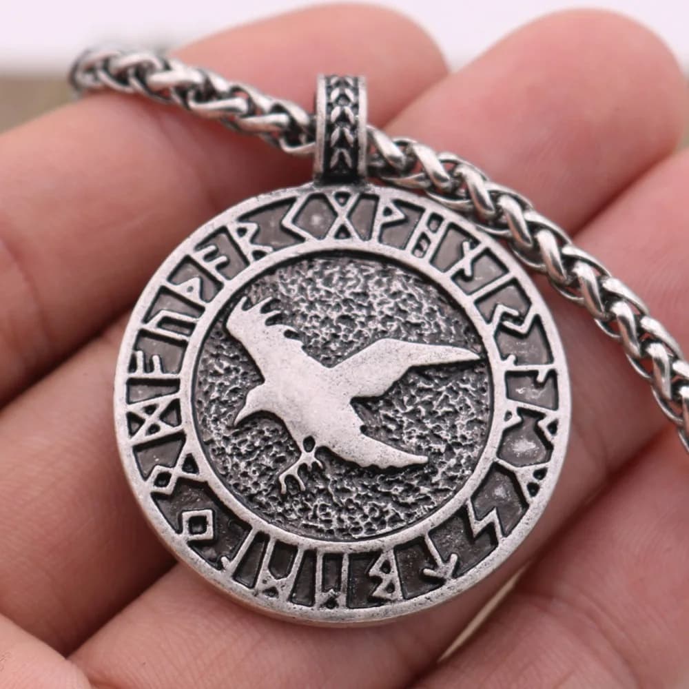 Free ship Norse Viking Odin Raven pendant Necklace Crow Runes Vintage Eagle Slavic Amulets Talismans Vikings Jewelry Men Wicca