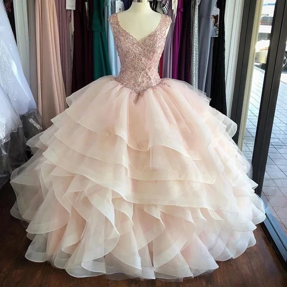 Angelsbridep Pink Beading Ball Gown Quinceanera Dresses 15 Years Elegant Crystals Beaded Prom Gowns Tiered Vestidos De 15 Años