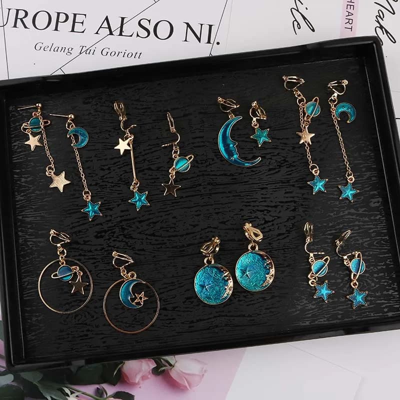 Korea Style Asymmetrical Fresh Enamel Blue Star Moon Planet Circle Clip on Earrings Non Pierced For Girl Women Party Gift